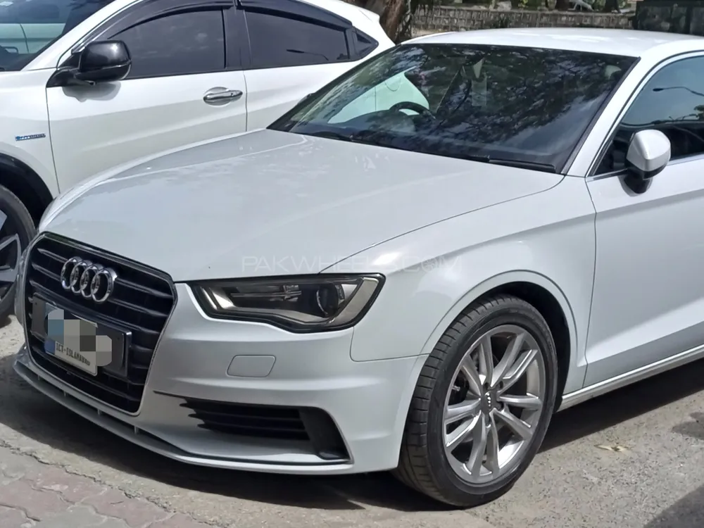 audi-a3-2014-82366641