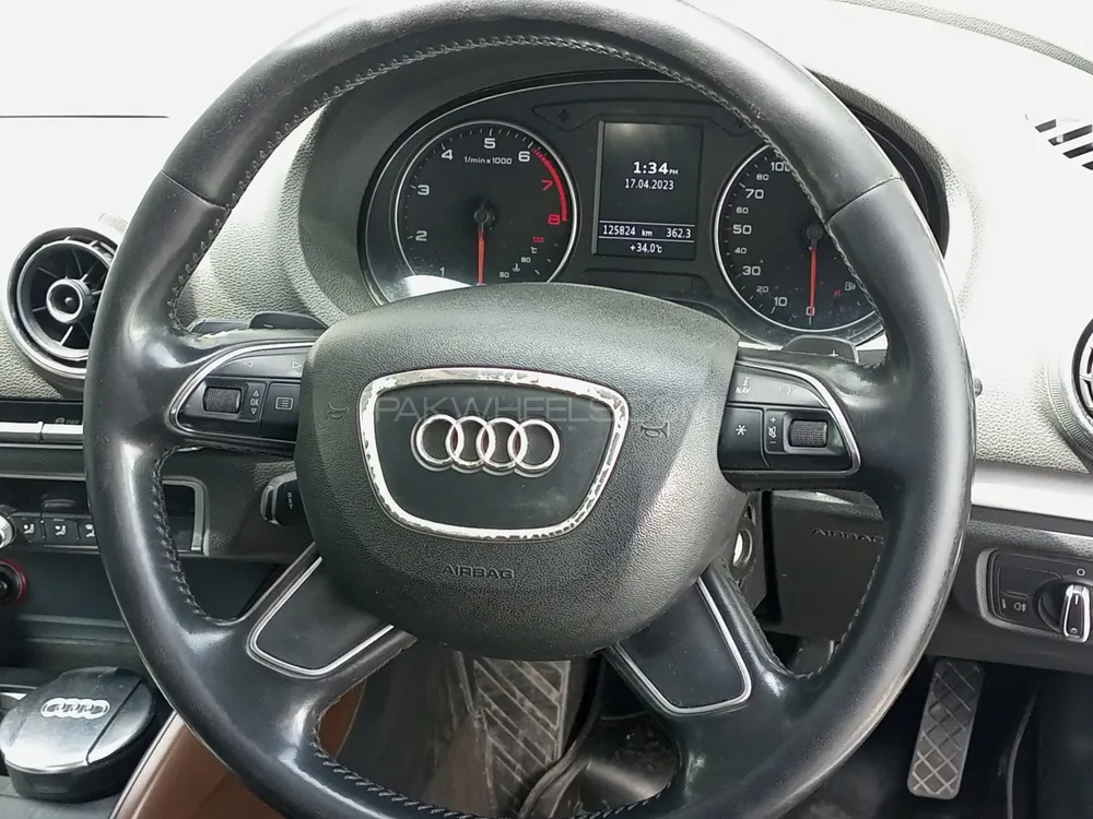 audi-a3-2014-82366650