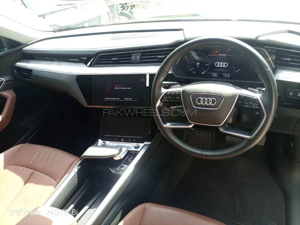 audi-e-tron-50-quattro-230-kw-2022-82453491