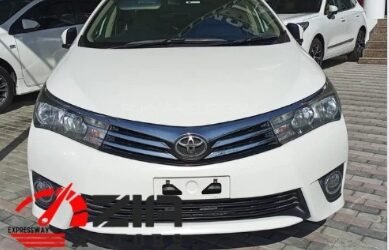 Toyota Corolla Altis Grande CVT-I 1.8