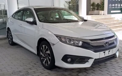 Honda Civic Oriel 1.8 I-VTEC CVT